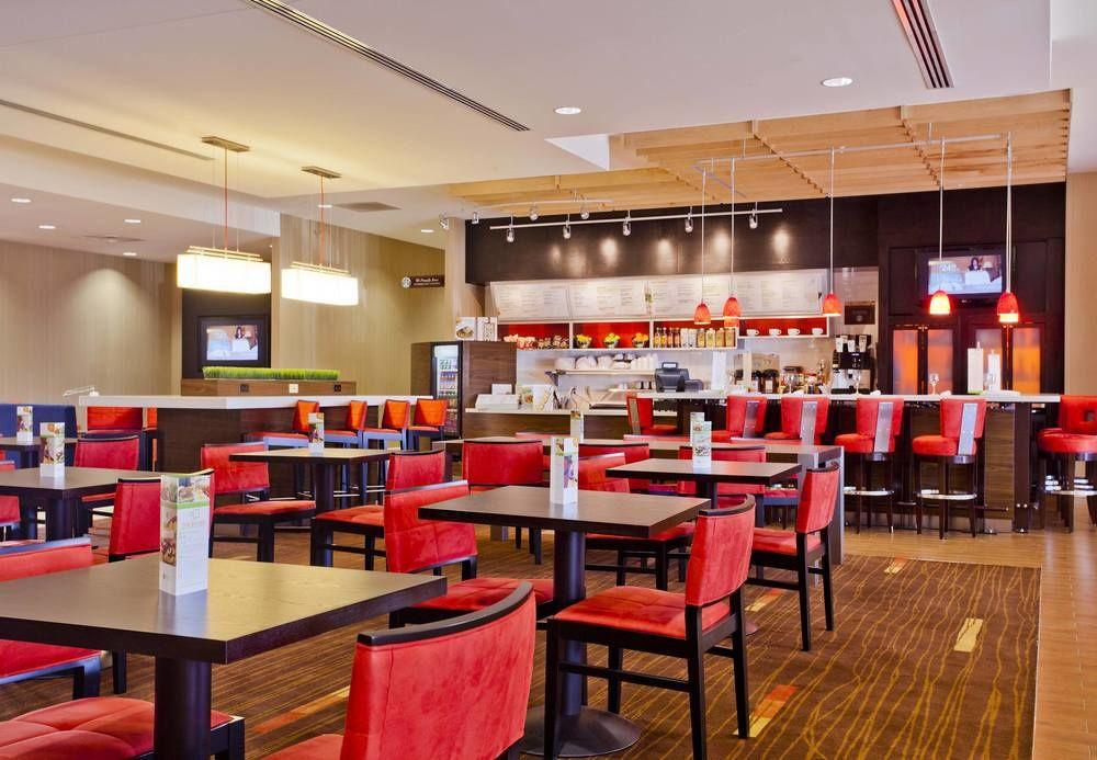 Courtyard Charlotte Airport North Hotel Bagian luar foto